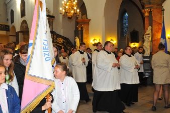 Poświęcenie sztandaru i obrazu (19.10.2014)  -4